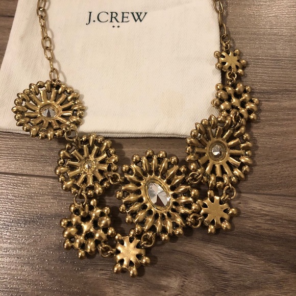 Crystal starburst asymmetrical necklace - Picture 7 of 7